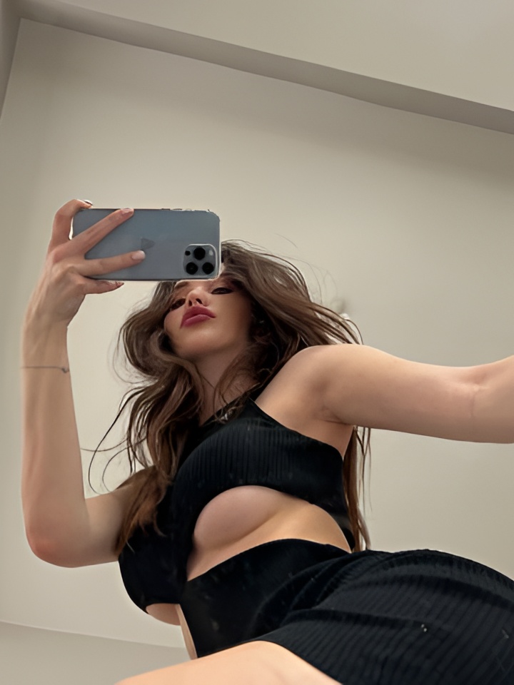 Индивидуалка Лейла, доступна для личного знакомства от 2500 руб