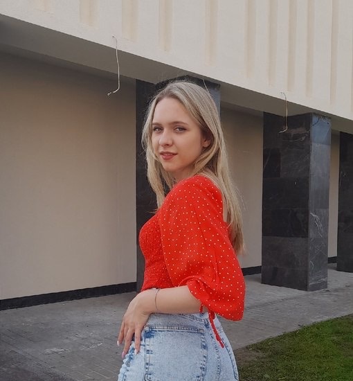 Юлия привлекальеная девушка из Александрова цена от 3000 руб