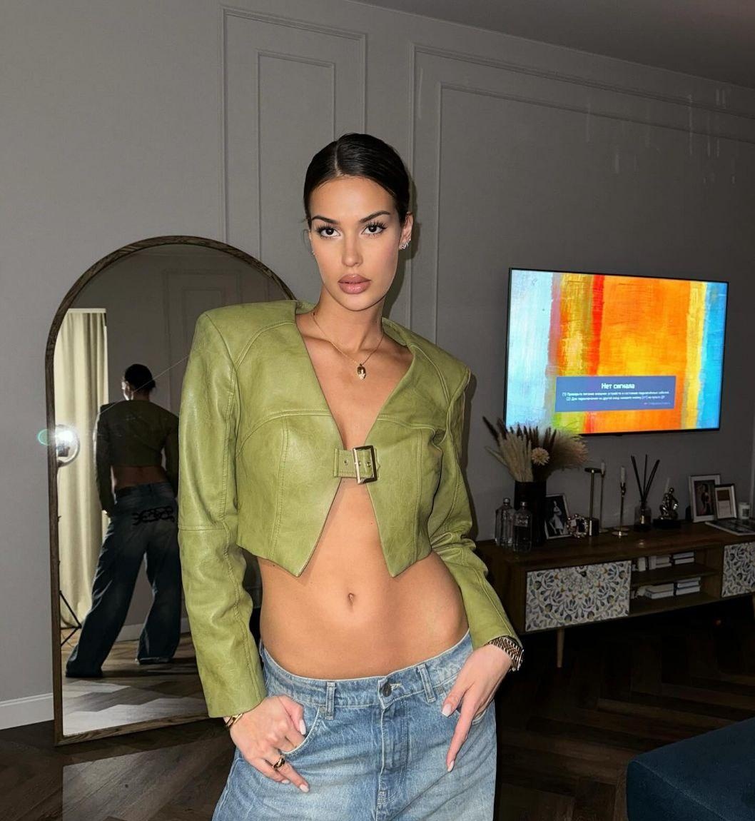 Тася привлекальеная девушка из Александрова цена от 8000 руб