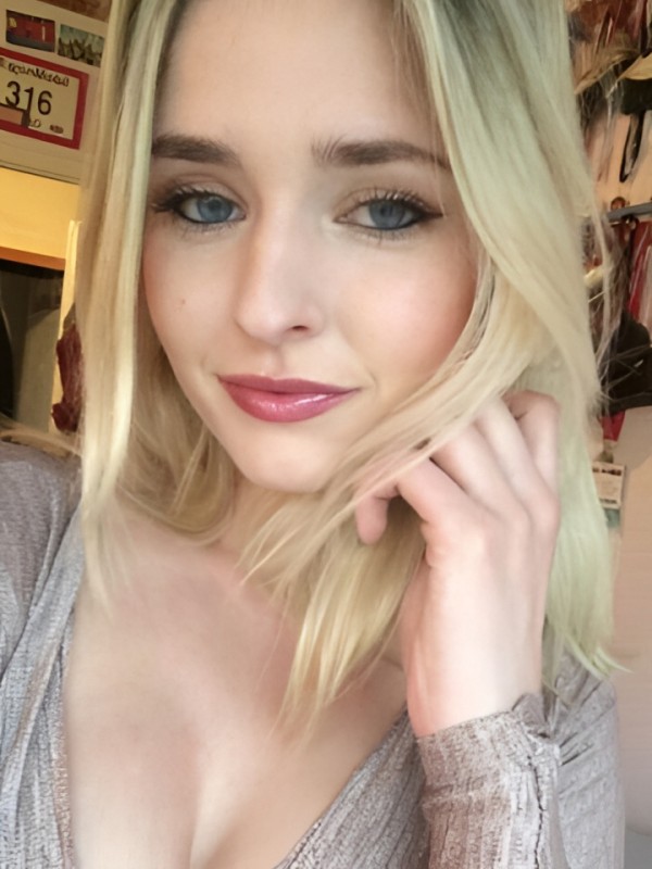 Маргарита привлекательная девушка из Александрова цена от 4000 руб