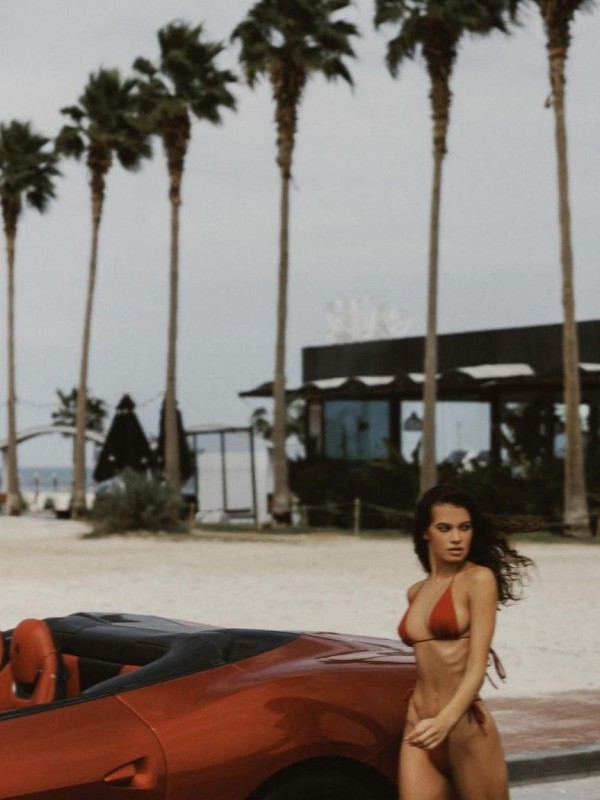 Лада привлекательная девушка из Александрова цена от 6000 руб